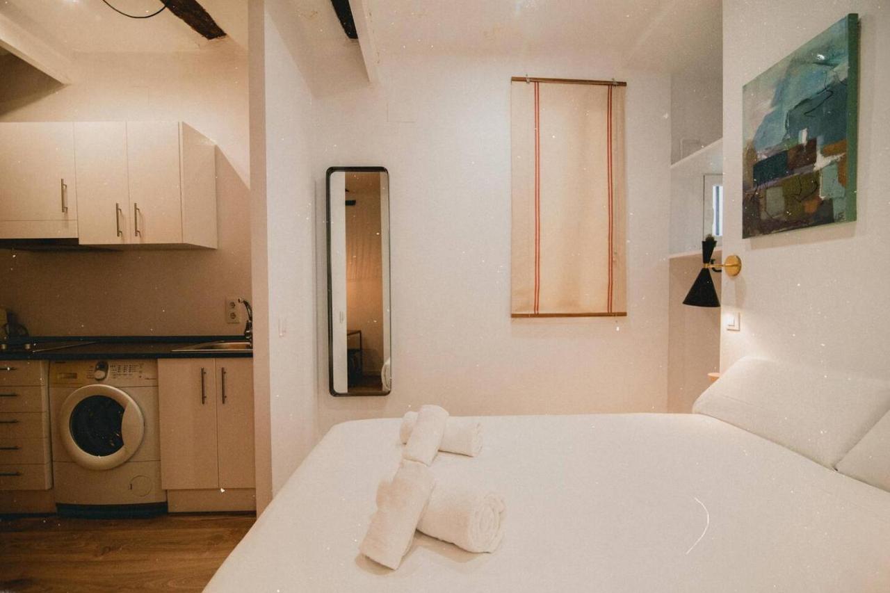 Charming Design Apartment Reina Sofia Madri Exterior foto